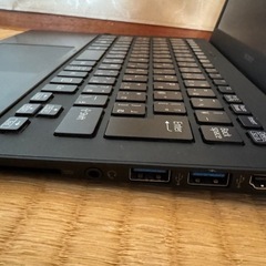 極薄型軽量960g ソニーVAIO 13インチ Core i5の画像