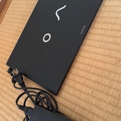 極薄型軽量960g ソニーVAIO 13インチ Core i5の画像