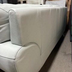 ニコレッティ（リプロダクト）革張りソファーの画像
