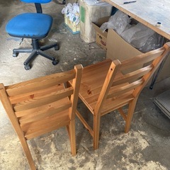 IKEAの天然木 椅子 2点の画像