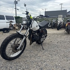 TW  TW200  実働　　書付き　ベース車両の画像