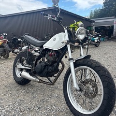 TW  TW200  実働　　書付き　ベース車両の画像