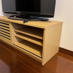 【美品】SHARP AQUOS 40インチ 液晶テレビ 2018年製 リモコン付き・動作良好（＋¥2,000でテレビボード付）の画像
