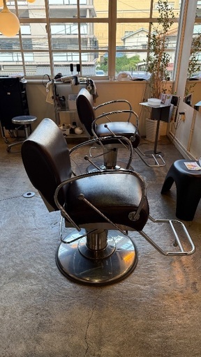 美容室タカラベルモント製椅子