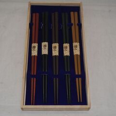 [1577]越前乾漆　木製箸 5膳セット箱付き 和風　レトロ　伝統工芸品の画像
