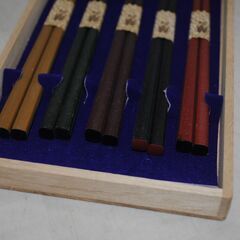 [1577]越前乾漆　木製箸 5膳セット箱付き 和風　レトロ　伝統工芸品の画像