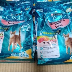 ピュリナワン 1歳以上 美味を求める成猫用 サーモン&ツナ 6.8kgの画像