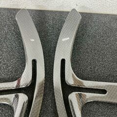 フェラーリ 純正パドルシフト カーボンパドルシフト 箱付き カー用品 ブラックカーボン カスタマイズパーツ 汎用パーツ 純正品 Y2295の画像