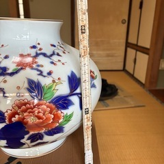 有田焼深川製磁の花器の画像