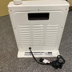 電気ストーブ ヒーター 小型 2021年製の画像