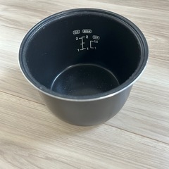 一人暮らしに最適！　2合炊飯器の画像