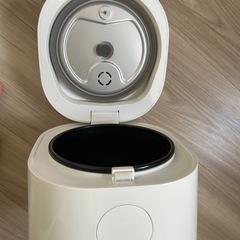 一人暮らしに最適！　2合炊飯器の画像