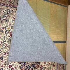 カーペット　イスファハン　ベルギーせい製の画像