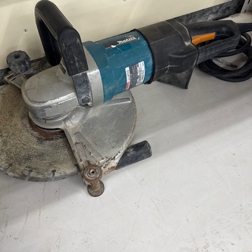 マキタ　305mmカッタ