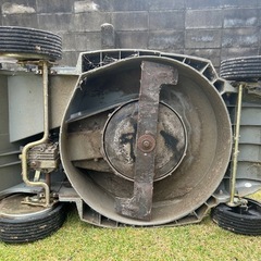 ホンダ　芝刈機　HRF464の画像
