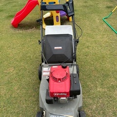 ホンダ　芝刈機　HRF464の画像