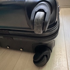 【唄い屋】清木場俊介 キャリーケースの画像