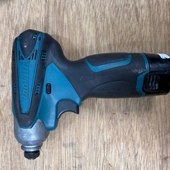 【 別府市】マキタ インパクトドライバー TD090D ＋ バッテリーBL1013 ＋ 充電器DC10WA（中古・動作品）の画像