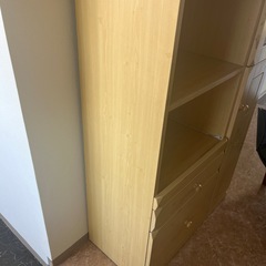 お譲り先決定しました　早い者勝ち※本日でしたら無償でお運びします。キッチン　カップボードの画像