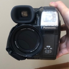 【10/9迄の最終価格】Panasonic ビデオカメラの画像