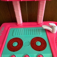 ハローキティ　たたんでしまえるコンパクトキッチンの画像