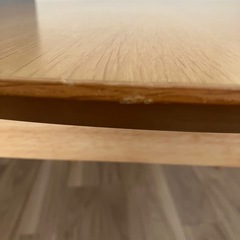伸長式ダイニングテーブルの画像