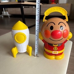 アンパンマン　ロケット　小物入れの画像