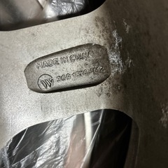 スタッドレスタイヤホイール付き　
4本の画像
