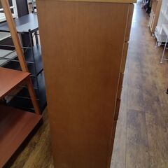 ★リユースのサカイ水戸店★  収納棚 ブラウン H112×D40×W40 クリーニング済み MT5675の画像