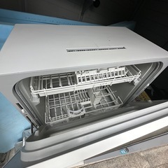 Panasonic NP-TH4 食器洗い洗浄器。あげます。2年ほど使用。。の画像