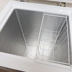  新札幌 アイリスオーヤマ 冷凍庫 100L 上開き ノンフロン チェストフリーザー 温度調節6段階 静音 大容量 コンパクト ホワイト ICSD-10A 2019年製 / No.3624の画像