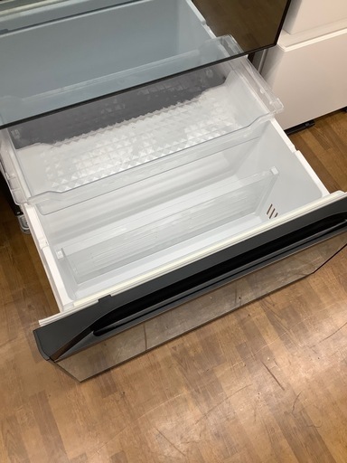 90分の無料軽トラック貸出サービス！【HITACHI】6ドア冷蔵庫（R-KXCC50S）のご紹介です!