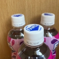 ファンタグレープ500ml3本の画像