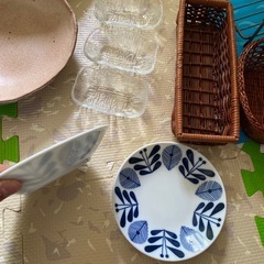 キッチン用品まとめて　調味料ラック　皿　グラス　津軽塗り器の画像