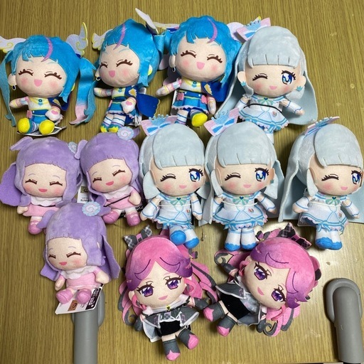 プリキュア　コロっとまんまるぬいぐるみ　キッス　ニャミー　スカイ　エルちゃん