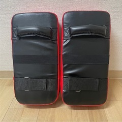 【送料無料】キックミット2個セットの画像