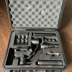 【ほぼ未使用品】MOZA AirCross カメラ用3軸ジンバル【電動スタビライザー】の画像