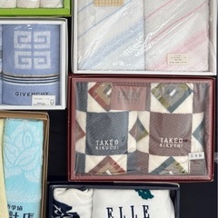 タオル ギフト まとめ売り ブランドタオル セット／TAKEO KIKUCHI・GIVENCHY・ELLE PARIS・HOTMAN・Anna Nicola Paris・U.S.A BEAR CLUB・Hallmark・Grace Quality・fresh leaves 他｜フェイスタオル・バスタオル・ハンドタオル・ウォッシュタオル・タオルハンカチ・キッチンタオル・来客用・贈答品・未使用多⑦の画像
