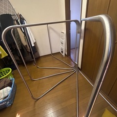 布団干しの画像