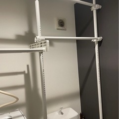 ハンガーラック トリプル＋棚付き 突っ張り伸縮 耐荷重240kgの画像