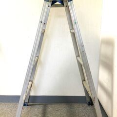 ▼ はしご兼用脚立 メーカー不明 展開時最大サイズ 高さ120cm×幅52cm×奥行80㎝ 開閉スムーズ ぐらつきなし ペンキ汚れ・錆あり 現状渡しの画像