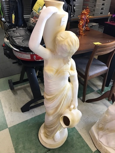 ジャングルジャングル貝塚店　像　彫刻　石像　インテリア　置物　お洒落　貝塚市　二色浜　リサイクルショップ