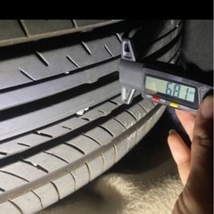 売切り！23年製造(バリ溝極上品)235/55r20 ヨコハマ アドバン4本の画像