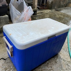 クーラーボックスの画像