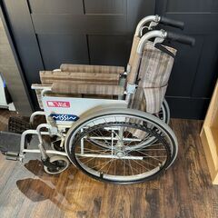 美品 車いす アルミ製 自走 ハンドブレーキの画像