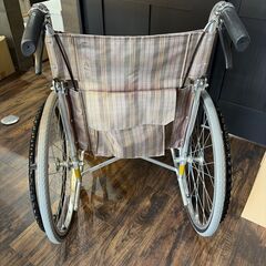 美品 車いす アルミ製 自走 ハンドブレーキの画像