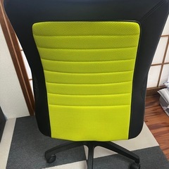 オフィスチェアの画像