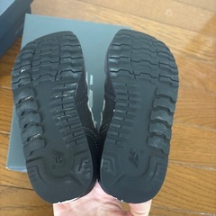 破格！ニューバランス17センチスニーカー　ブラックの画像