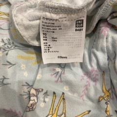 90 ユニクロ　バンビ長袖の画像