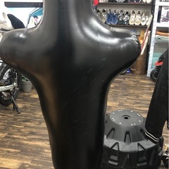 【中古品】自立型 サンドバッグ 格闘技 キックボクシング トレーニング 筋トレの画像